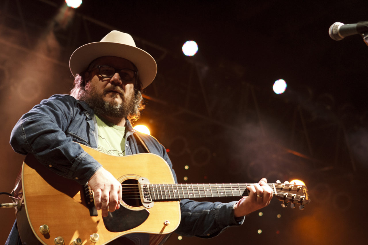 Wilco's Jeff Tweedy plays at CrossroadsKC at Grinder's in Kansas City, MO on Aug. 16, 2016. (© Michael Katzif - Do not use or republish without prior consent.)