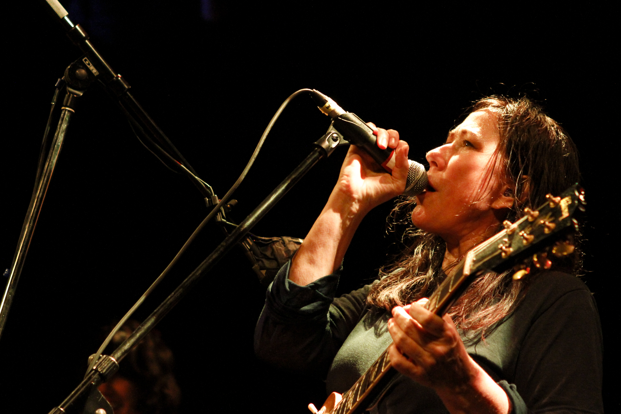 The Breeders play at Bowery Ballroom in New York, New York on Nov. 5, 2017. (© Michael Katzif - Do not use or republish without prior consent.)